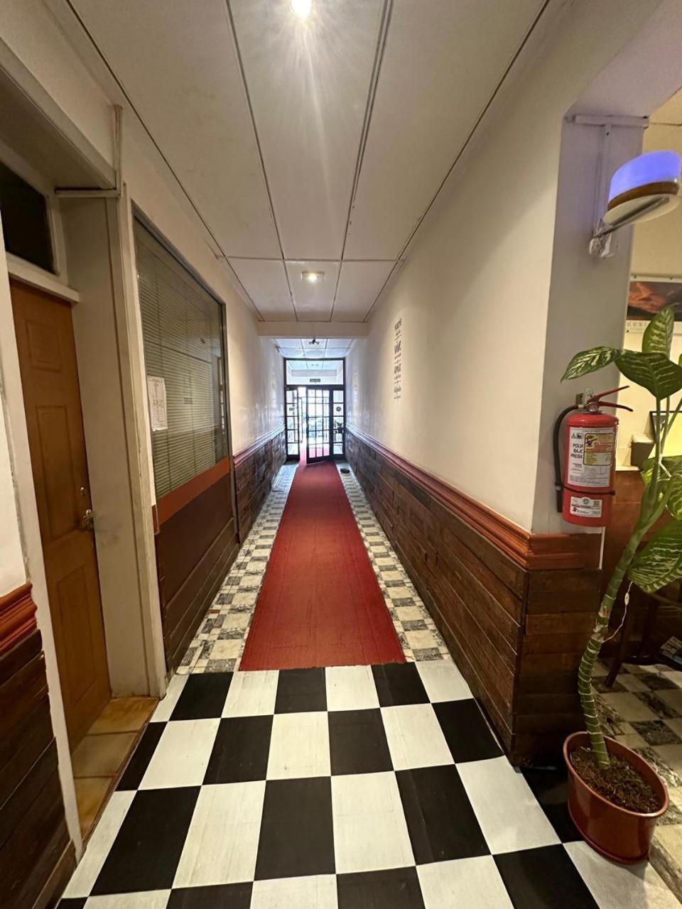 Hotel Paris Rio Gallegos Ngoại thất bức ảnh